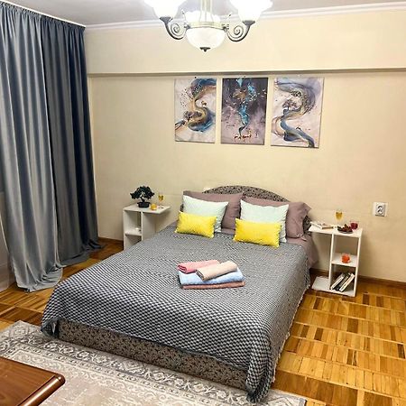 Comfort Almaty Luaran gambar